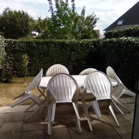Avec Jardin Et Piscine - 4 Pers. - Fr-1-465-137 * Dives-sur-Mer